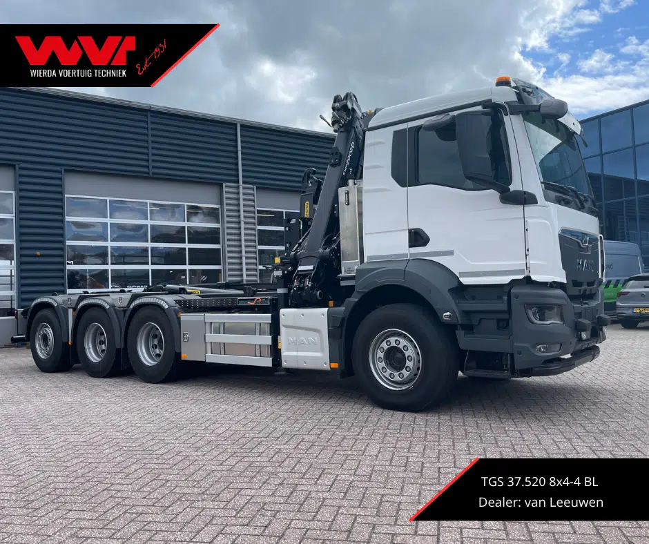 MAN TGS 37.520 8x4-4 BL van Vulpen
